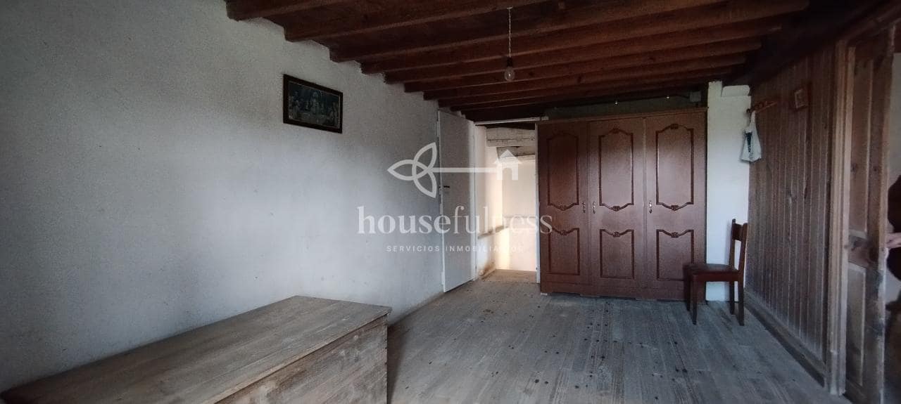 3 bedroom Townhouse for sale in Cerdido with garage - € 65,000 (Ref: 9407925)