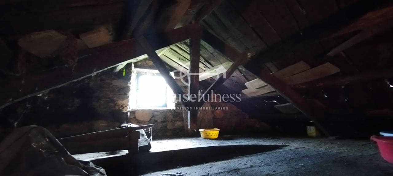 3 bedroom Townhouse for sale in Cerdido with garage - € 65,000 (Ref: 9407925)