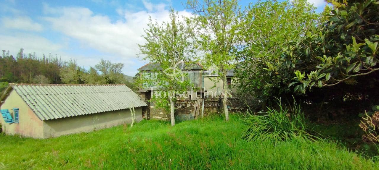 3 bedroom Townhouse for sale in Cerdido with garage - € 65,000 (Ref: 9407925)