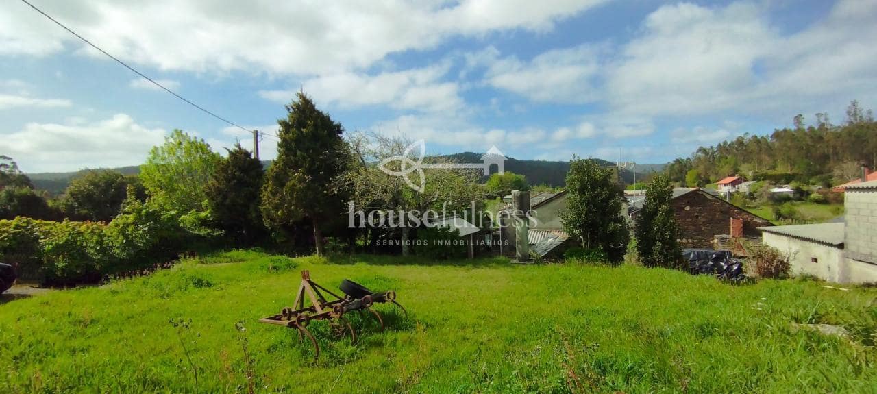 3 bedroom Townhouse for sale in Cerdido with garage - € 65,000 (Ref: 9407925)