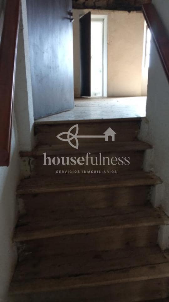 3 quarto Casa em Banda para venda em Moeche com garagem - 45 000 € (Ref: 9407929)