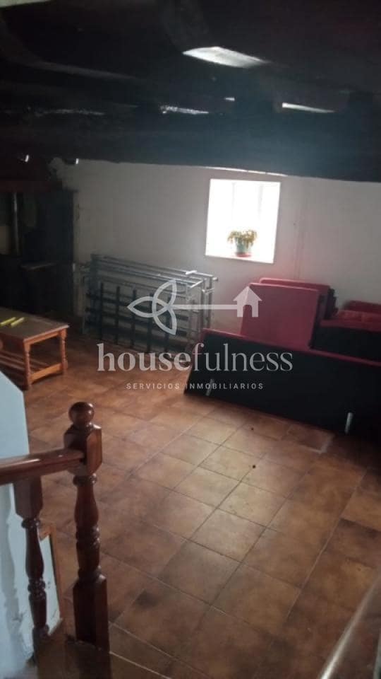 3 quarto Casa em Banda para venda em Moeche com garagem - 45 000 € (Ref: 9407929)