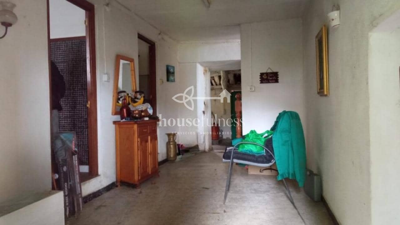 3 quarto Casa em Banda para venda em Moeche com garagem - 45 000 € (Ref: 9407929)