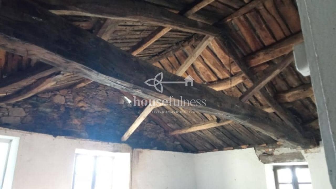 3 quarto Casa em Banda para venda em Moeche com garagem - 45 000 € (Ref: 9407929)