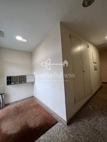 2 Zimmer Wohnung zu verkaufen in Ferrol mit Garage - 150.000 € (Ref: 9436898)