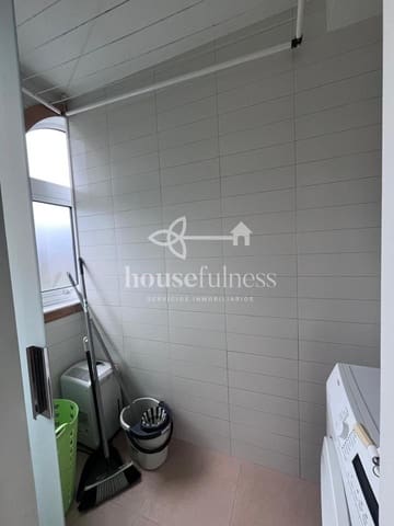 2 Zimmer Wohnung zu verkaufen in Ferrol mit Garage - 150.000 € (Ref: 9436898)