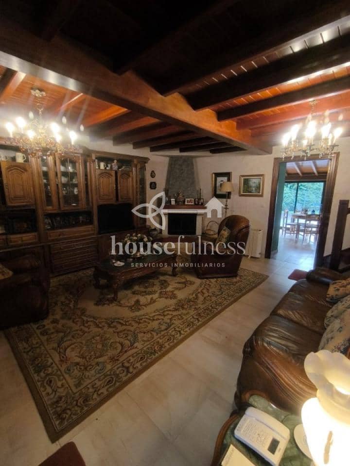 5 camera da letto Villa in vendita in Valdovino con piscina garage - 390.000 € (Rif: 9461792)