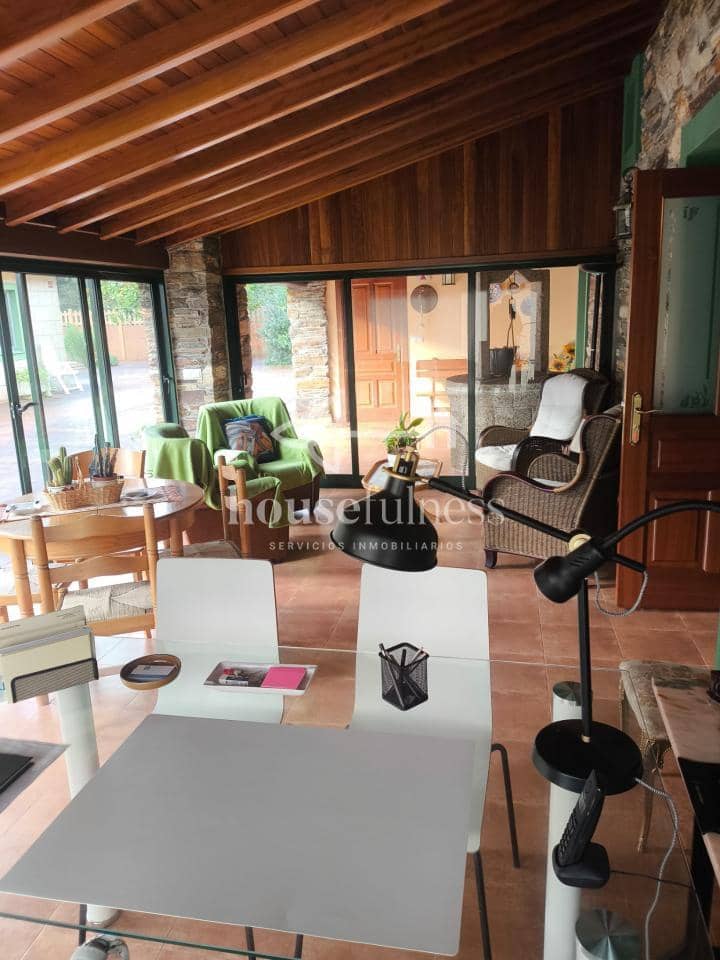 5 camera da letto Villa in vendita in Valdovino con piscina garage - 390.000 € (Rif: 9461792)