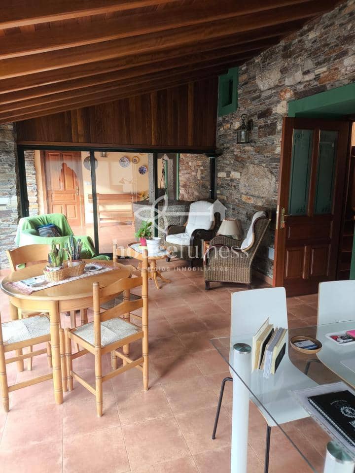 5 camera da letto Villa in vendita in Valdovino con piscina garage - 390.000 € (Rif: 9461792)