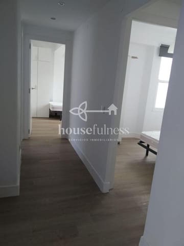 4 Zimmer Wohnung zu vermieten in Ferrol - 750 € (Ref: 9465311)