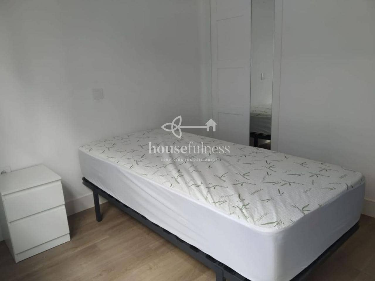 4 Zimmer Wohnung zu vermieten in Ferrol - 750 € (Ref: 9465311)