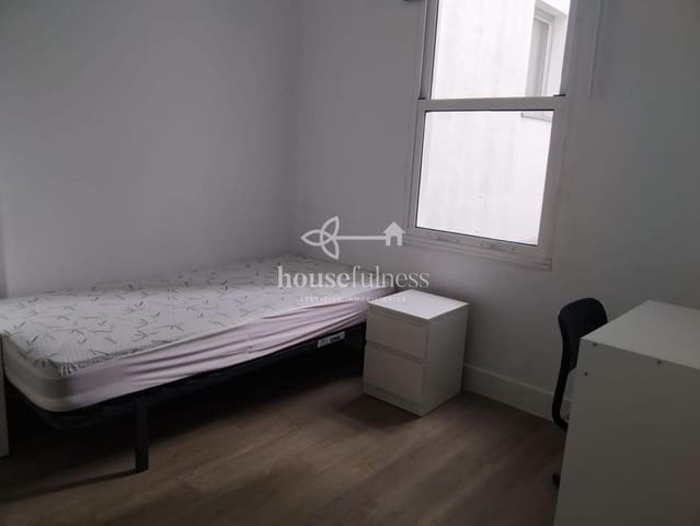 4 Zimmer Wohnung zu vermieten in Ferrol - 750 € (Ref: 9465311)