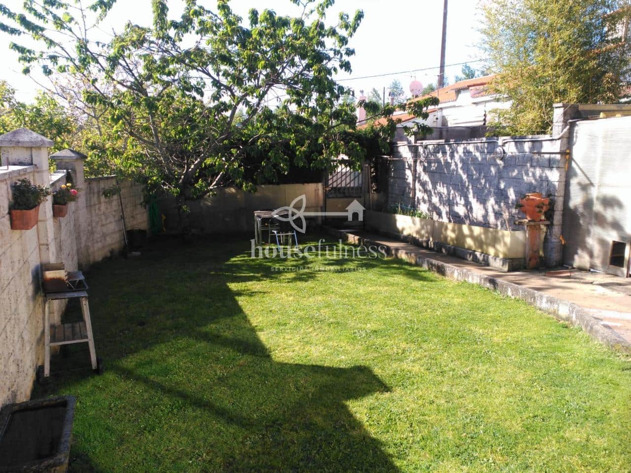 1 quarto Casa em Banda para venda em Naron - 380 000 € (Ref: 9468168)