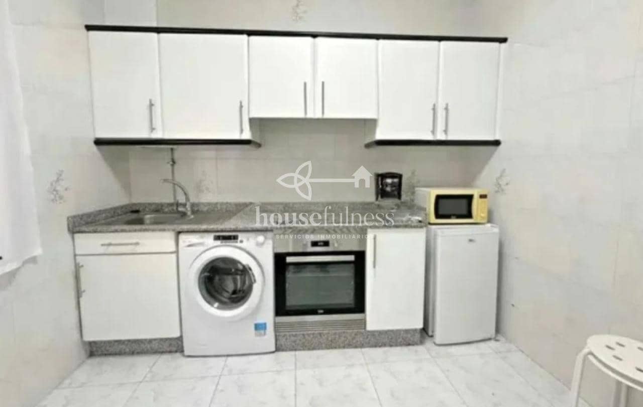 Casa de 6 habitaciones en Fisterra en venta - 170.000 € (Ref: 9470553)