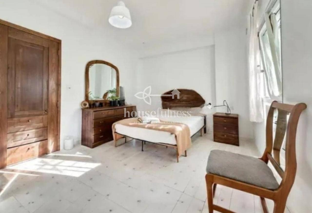 Casa de 6 habitaciones en Fisterra en venta - 170.000 € (Ref: 9470553)