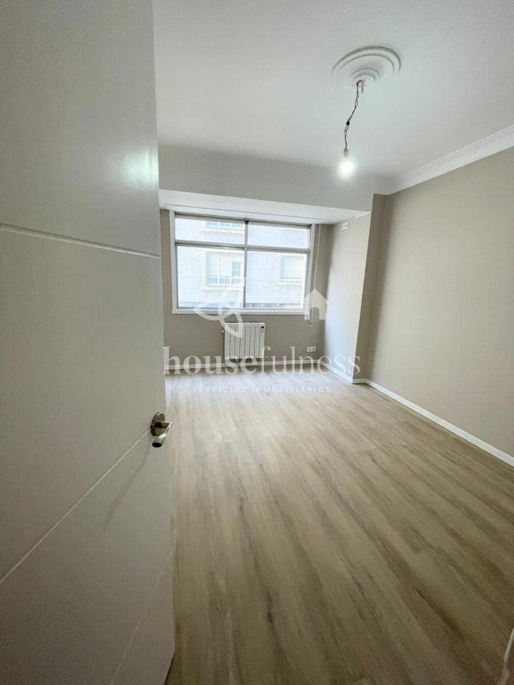 3 bedroom Flat for sale in Ferrol - € 119,000 (Ref: 9488199)