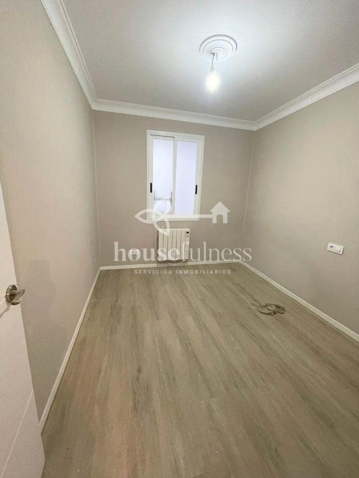 3 bedroom Flat for sale in Ferrol - € 119,000 (Ref: 9488199)