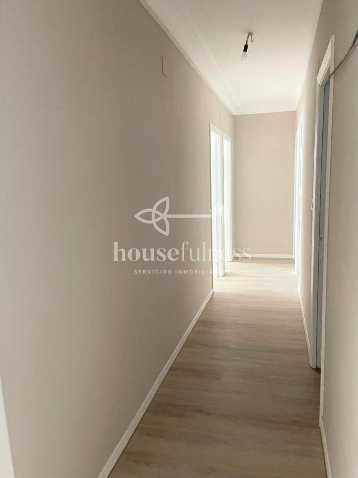 3 bedroom Flat for sale in Ferrol - € 119,000 (Ref: 9488199)