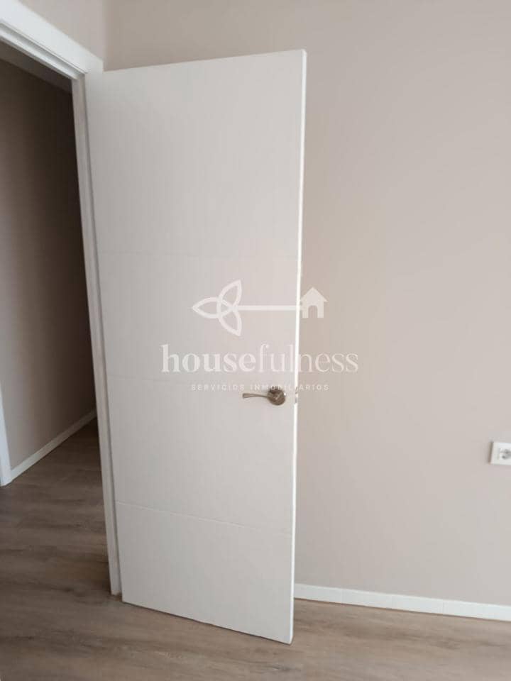 3 bedroom Flat for sale in Ferrol - € 119,000 (Ref: 9488199)