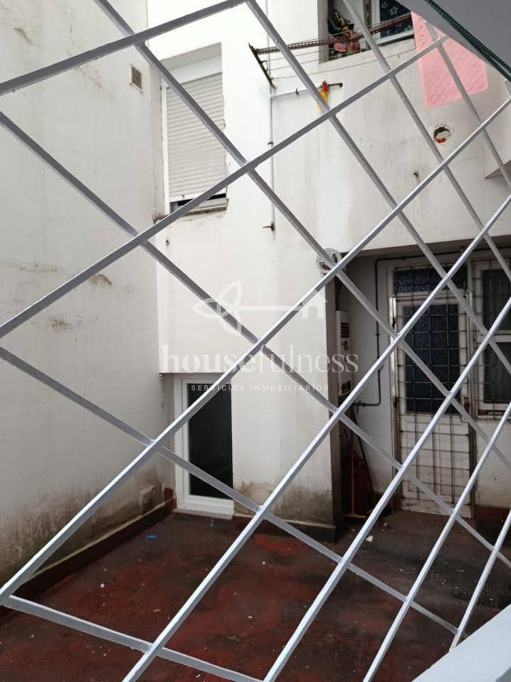 3 bedroom Flat for sale in Ferrol - € 119,000 (Ref: 9488199)