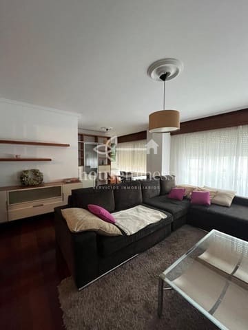 Piso de 3 habitaciones en Ferrol en alquiler - 900 € (Ref: 9501894)