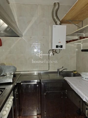 Commercieel te koop in Ferrol - € 80.000 (Ref: 9503914)