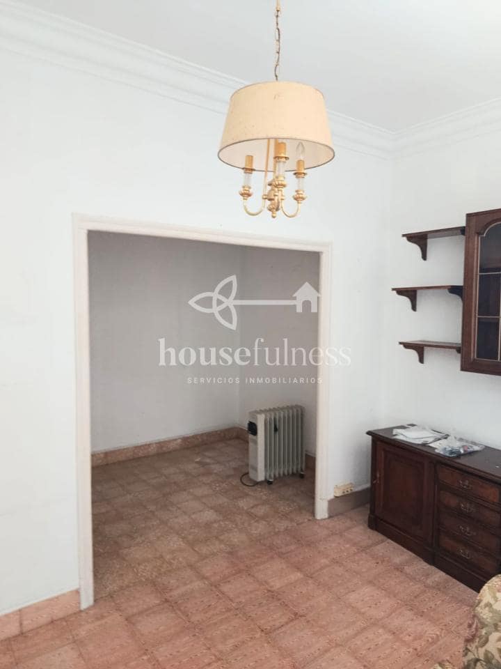 Casa de 7 habitaciones en Ferrol en venta - 169.000 € (Ref: 9518507)