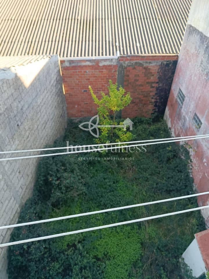 Casa de 7 habitaciones en Ferrol en venta - 169.000 € (Ref: 9518507)