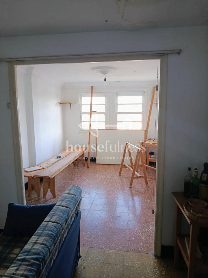 Casa de 7 habitaciones en Ferrol en venta - 169.000 € (Ref: 9518507)