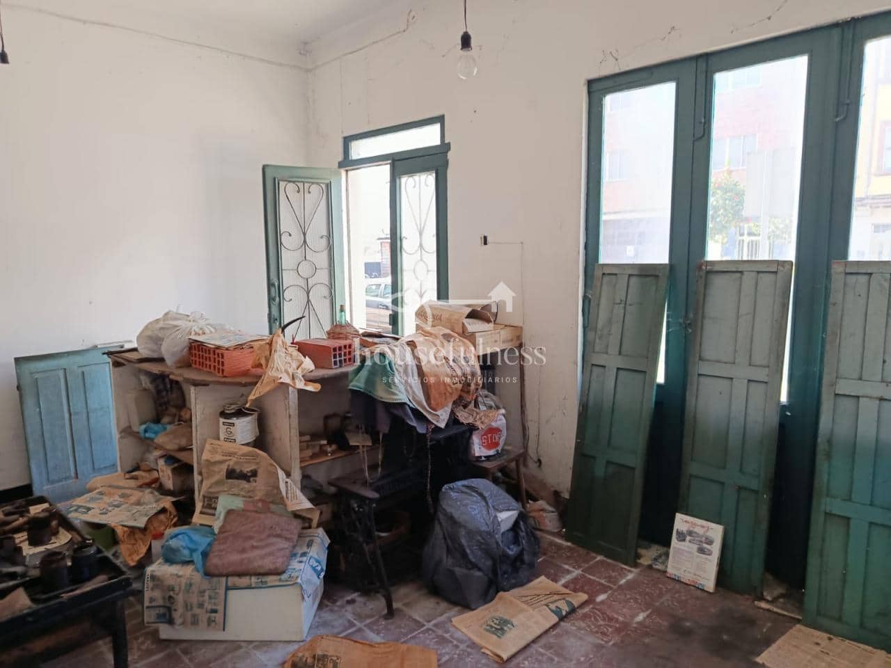 Casa de 7 habitaciones en Ferrol en venta - 169.000 € (Ref: 9518507)
