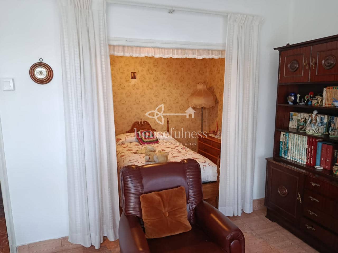Casa de 7 habitaciones en Ferrol en venta - 169.000 € (Ref: 9518507)
