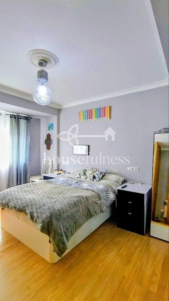 3 slaapkamer Flat te koop in Naron - € 119.000 (Ref: 9550873)