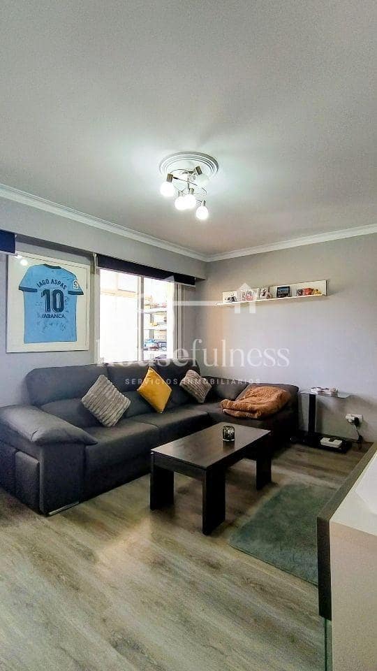 3 slaapkamer Flat te koop in Naron - € 119.000 (Ref: 9550873)