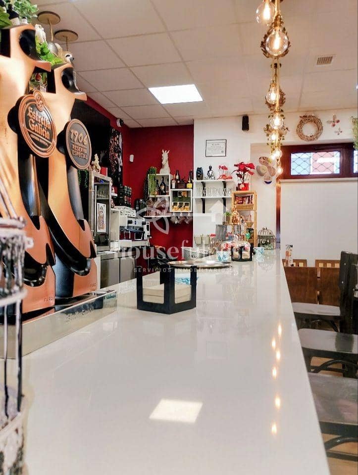 Restaurant/Bar for sale in Ferrol - € 190,000 (Ref: 9550874)