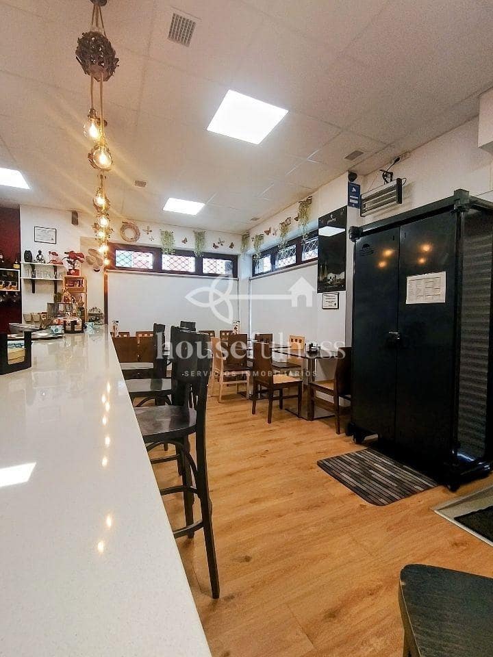 Restaurant/Bar for sale in Ferrol - € 190,000 (Ref: 9550874)