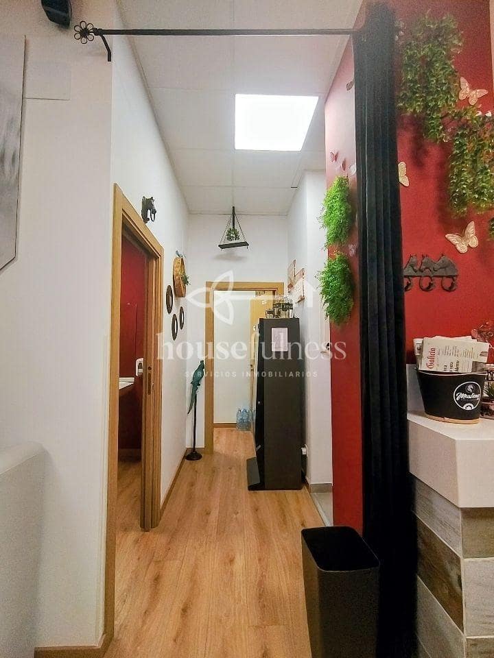 Restaurant/Bar for sale in Ferrol - € 190,000 (Ref: 9550874)