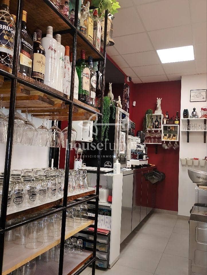 Restaurant/Bar for sale in Ferrol - € 190,000 (Ref: 9550874)