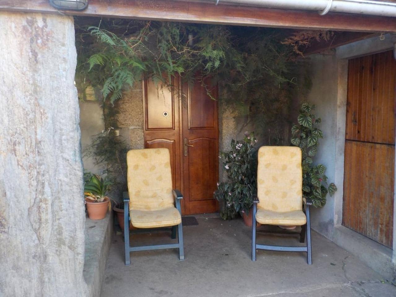 4 quarto Casa em Banda para venda em Naron com garagem - 300 000 € (Ref: 9570407)