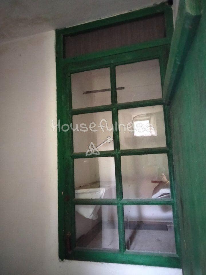 8 sypialnia Willa na sprzedaż w San Sadurnino z garażem - 159 000 € (Ref: 9570408)