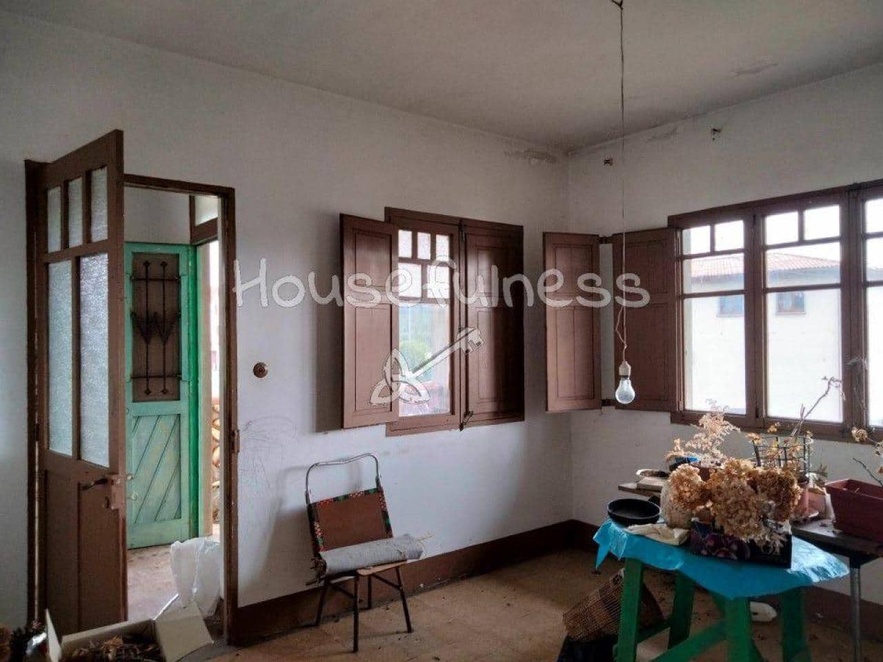 8 sypialnia Willa na sprzedaż w San Sadurnino z garażem - 159 000 € (Ref: 9570408)