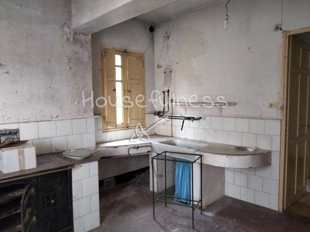 8 sypialnia Willa na sprzedaż w San Sadurnino z garażem - 159 000 € (Ref: 9570408)