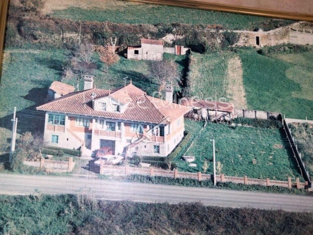 8 sypialnia Willa na sprzedaż w San Sadurniño z garażem - 159 000 € (Ref: 9570408)