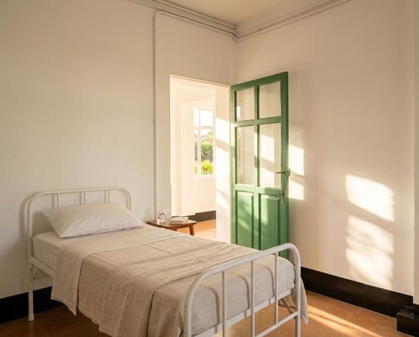 Chalet de 8 habitaciones en San Sadurniño en venta con garaje - 150.000 € (Ref: 9570408)