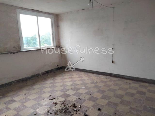 8 Zimmer Villa zu verkaufen in San Sadurniño mit Garage - 150.000 € (Ref: 9570408)