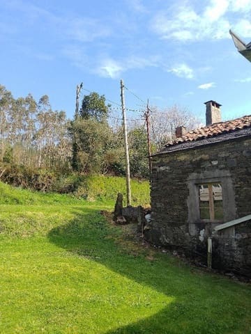 4 slaapkamer Finca/Landhuis te koop in Cerdido - € 138.000 (Ref: 9570409)