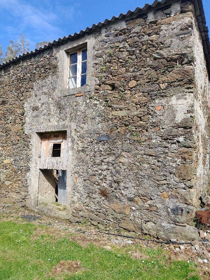 4 sypialnia Finka/Dom wiejski na sprzedaż w Cerdido - 138 000 € (Ref: 9570409)