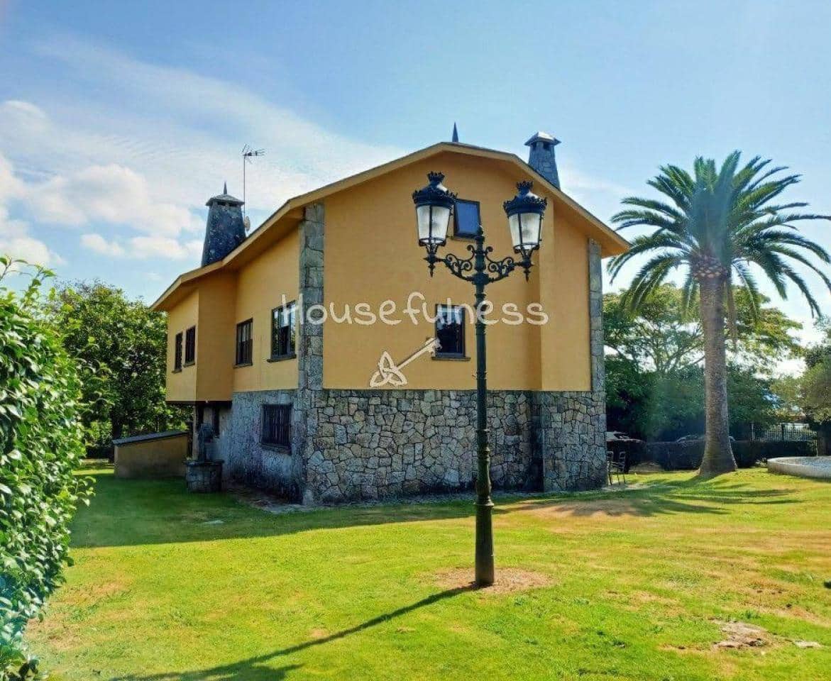 5 camera da letto Villa in vendita in Ferrol con garage - 450.000 € (Rif: 9570411)