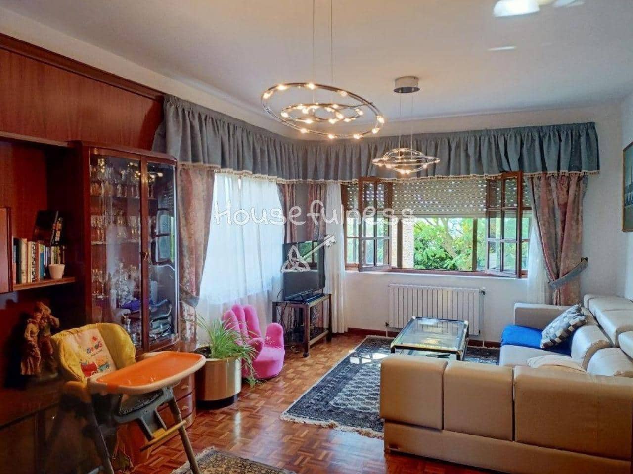 5 camera da letto Villa in vendita in Ferrol con garage - 450.000 € (Rif: 9570411)