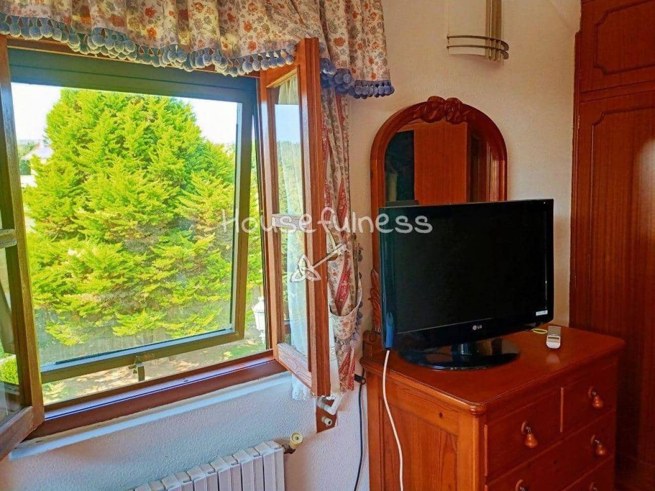 5 camera da letto Villa in vendita in Ferrol con garage - 450.000 € (Rif: 9570411)