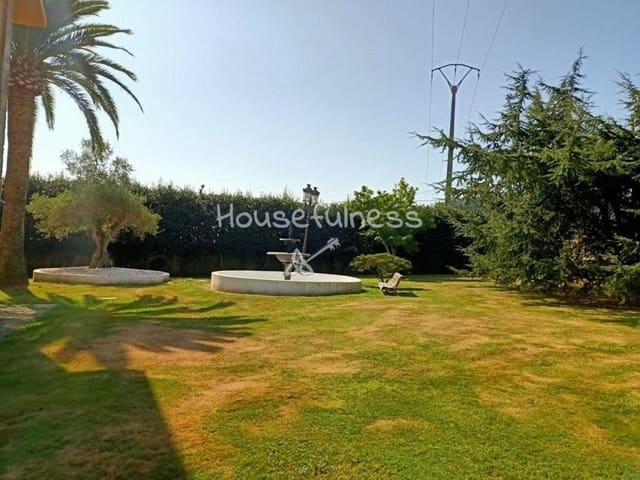 5 chambre Villa/Maison à vendre à Ferrol avec garage - 450 000 € (Ref: 9570411)